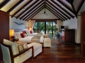 Royal Residence - Guest House Twin Bedroom