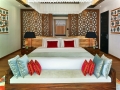 Royal Residence - Guest Villa Kingbed1