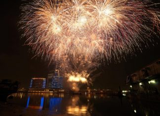Where to See the Best UAE National Day Fireworks in Dubai