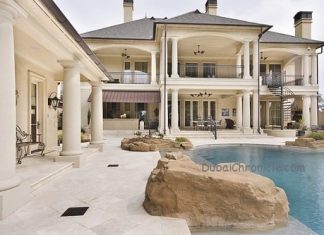 How to Buy a Luxury Home