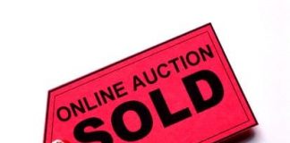 Fierce competition at the first online auction organized by eMart
