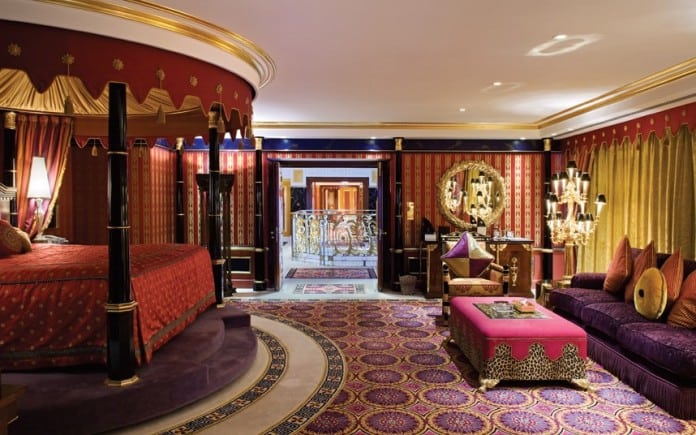 Burj_Al_Arab_Royal_2545961k