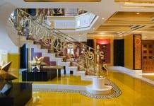 Burj Al Arab Commemorates 15th Anniversary with Gold iPhones