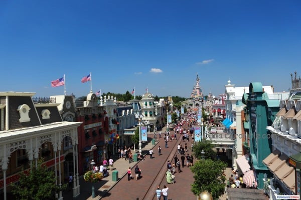 Disneyland-Paris-Magic-Kingdom
