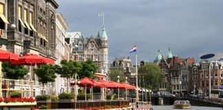 Middle East Posts Surge in European Summer Travel