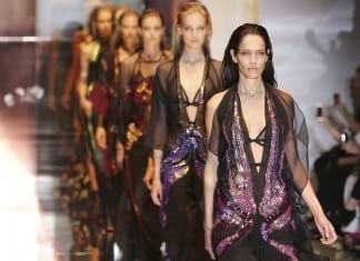 Spring/Summer 2015 Fashion Season Kicks Off in New York