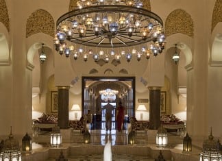 Abu Dhabi Attracted a Record Number of Tourists in 2013