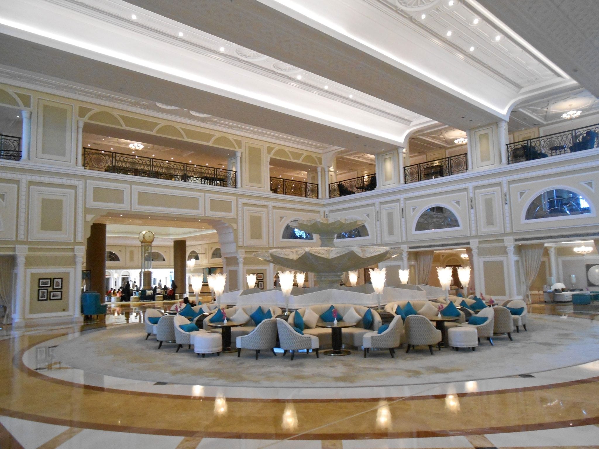 Waldorf Astoria Lobby