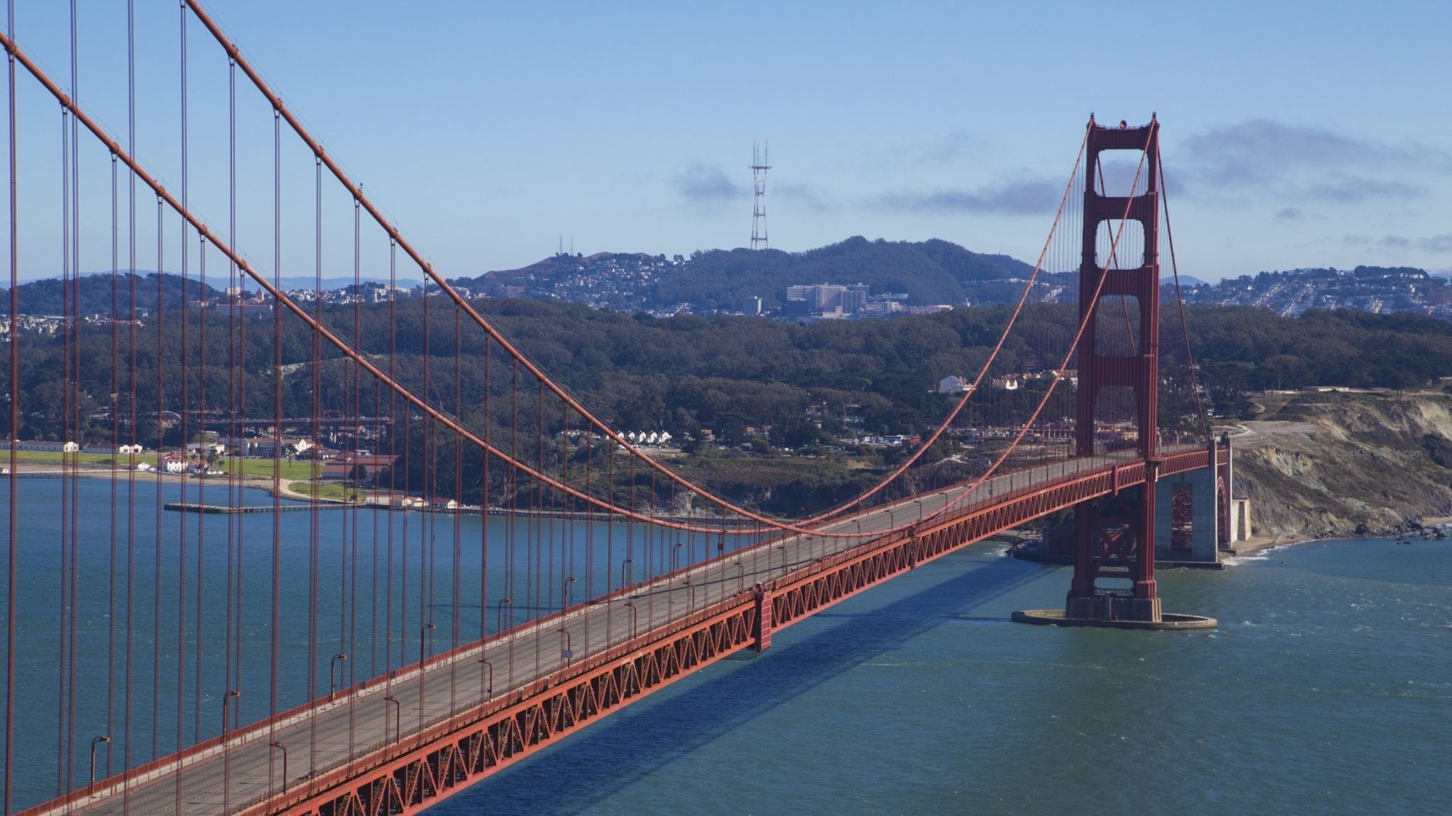 The iconic Golden Gate Bridge in San Francisco