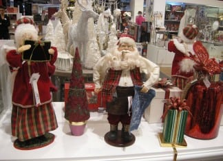 The true meaning of traditional Christmas colors
