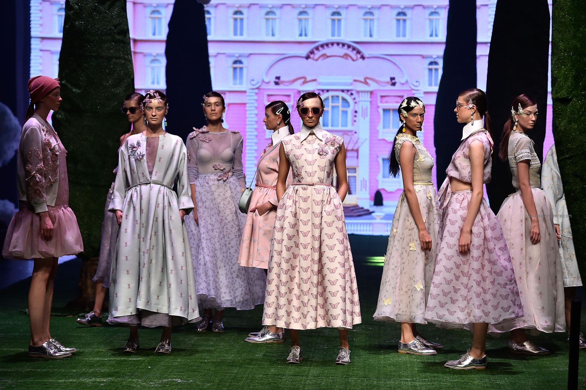 DUBAI, UNITED ARAB EMIRATES - OCTOBER 24: A model walks the runway at the Amato by Furne One show during Dubai Fashion Forward Spring/Summer 2016 at Madinat Jumeirah on October 24, 2015 in Dubai, United Arab Emirates. (Photo by Pascal Le Segretain/Getty Images for Fashion Forward)