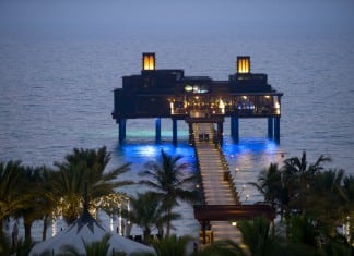 In Pictures: Dubai’s Luxury Hotels and Resorts at Night