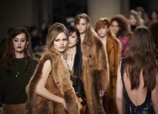 In Pictures: Fall 2016 Highlights from London Fashion Week