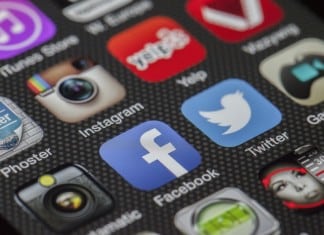 Twitter Calls For Public Input On Approach To World Leaders