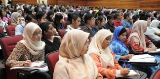 Best-paying University Subjects for Women