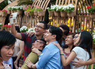 ‘Positive Computing’ – Snapping Selfies Makes People Happier