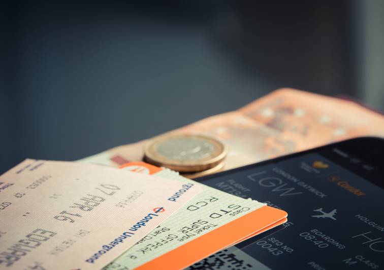 Tips to book cheap flights