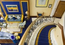 Interior Decoration Inspiration: Burj Al Arab Club Suite