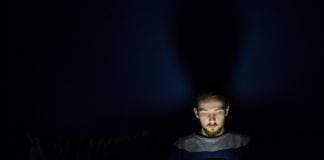 Looking at Your Phone at Night – A Terrible Idea