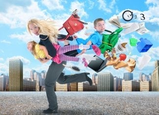 An Average Working Mom Clocks in 98 Hours a Week