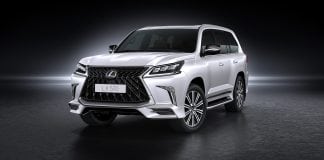 A Signature Lexus LX 570 Debuts in UAE