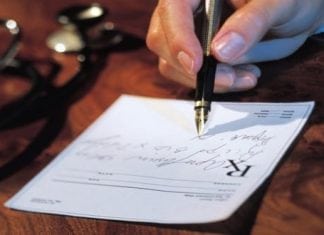 UAE Bans Handwritten Prescriptions