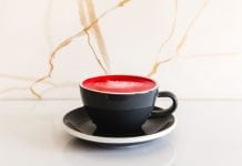 Exploring Dubai: Red Velvet Latte and Gold Tea