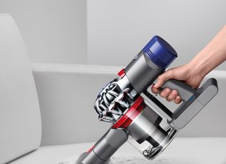 Best Black Friday Deal on Dyson V8 – Save $195