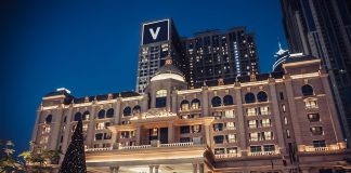 Habtoor Palace Launches Festive Garden