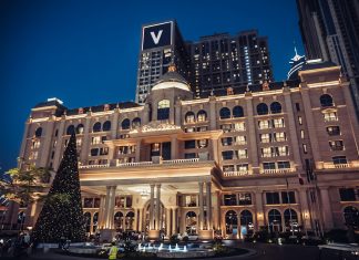 Habtoor Palace Launches Festive Garden