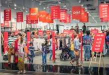 Shoppers Make The Most of 3 Day Super Sale