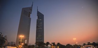 Sheikh Zayed Road Turns into a Running Track for Dubai Fitness Challenge