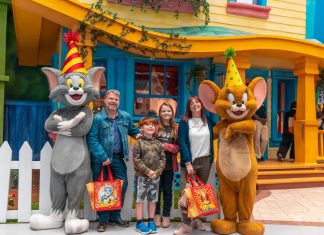 Warner Bros. World™ Abu Dhabi’s Tom And Jerry Celebrate Their 80th Anniversary!