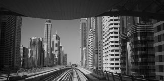 Abu Dhabi, Dubai Discus Support Through State Fund Mubadala