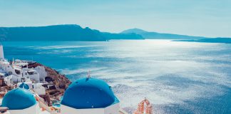 flydubai Adds Mykonos and Santorini To its Summer Schedule flydubai Adds Mykonos and Santorini To its Summer Schedule