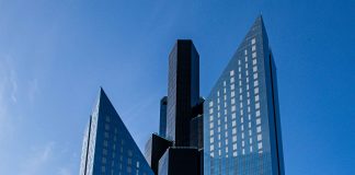 Central Park Towers, DIFC Signs More Than 110,450 Square Feet with 21 New Lease Agreements In 2020 Central Park Towers, the largest single-owned office development within DIFC Free Zone
