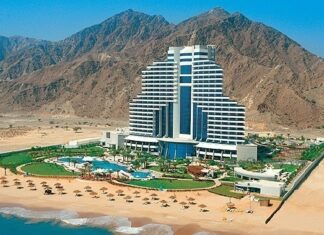 Seven Reasons to Book a Romantic Fujairah Getaway