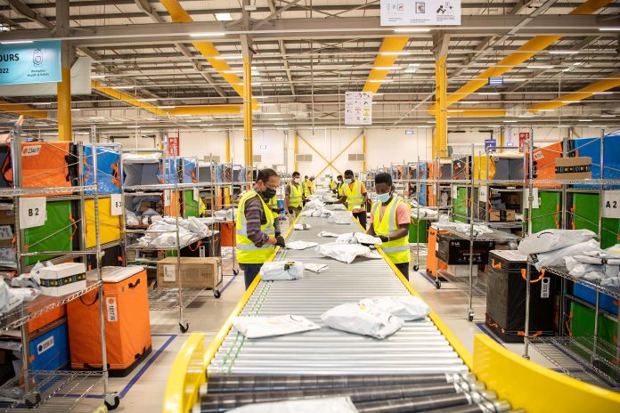 Amazon Abu Dhabi Delivery Station_Sort2 Amazon today announced the opening of its largest delivery station in Abu Dhabi in time for the upcoming Prime Day event this July.