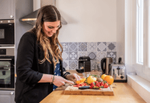 The Truth Behind Resolutions: Losing Weight According to a recent survey conducted by YouGov; 48% of the people made it their 2021 resolution to lose weight.
