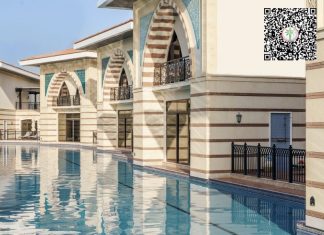 Old School Elegance: A 4-Bedroom Villa in Palm Jumeirah with Timeless Lagoon Views