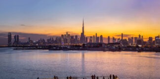 Unveiling Dubai Square: Spectacular Music, Color and Fire Plaza Powered by Chinese Tech