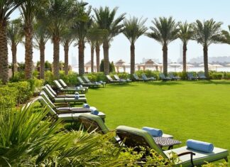 Sunset Hospitality Group Acquires Majority Stake in Maximal Concepts Sunset Hospitality Group (SHG), a leader in lifestyle hospitality, announces the acquisition of a majority stake in Maximal Concepts Holding (Maximal Concepts).