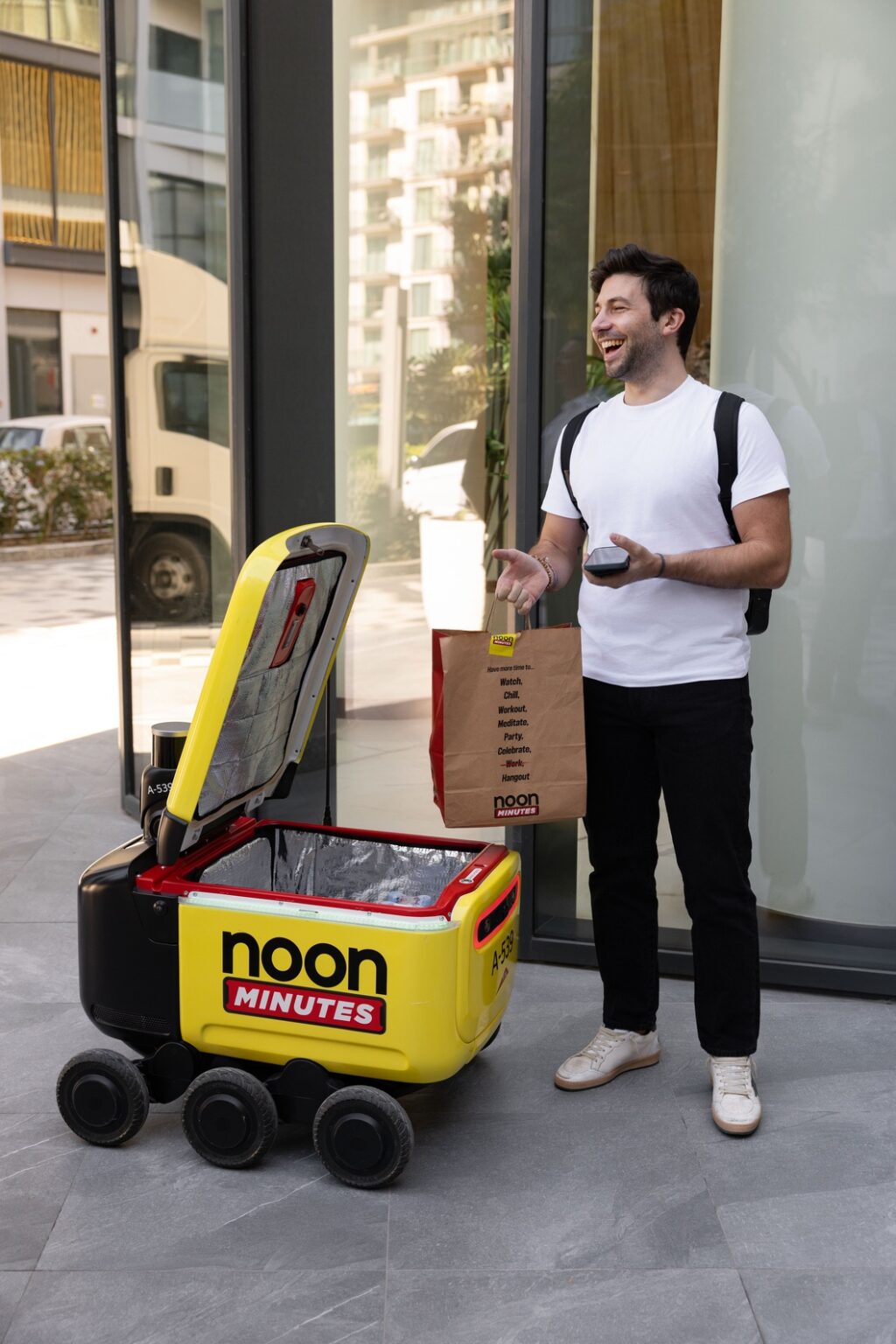 Noon Delivery Roder Robots Begin Delivering Groceries for Noon in Dubai